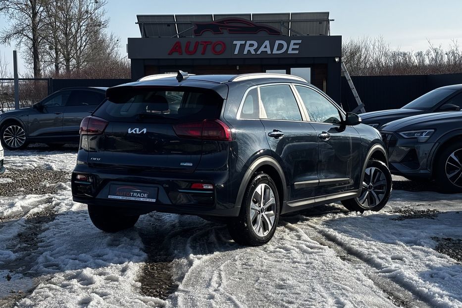 Продам Kia Niro 64квт авто у Львові 2021 года в Львове