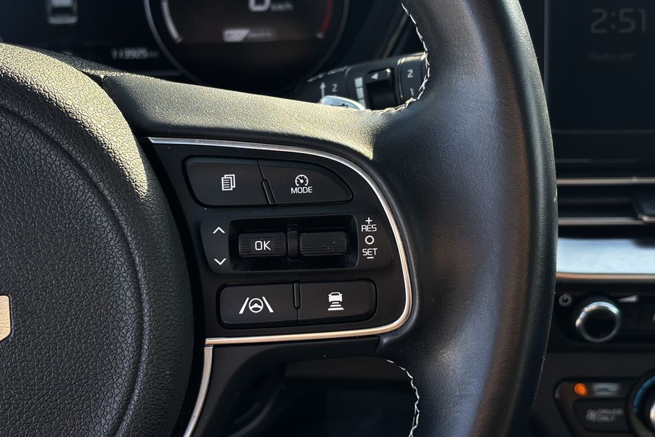 Продам Kia Niro 64квт авто у Львові 2021 года в Львове