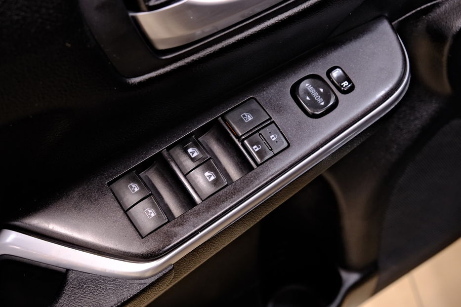 Продам Toyota Camry 2016 года в Одессе