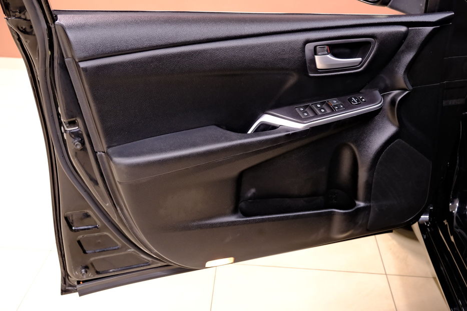 Продам Toyota Camry 2016 года в Одессе