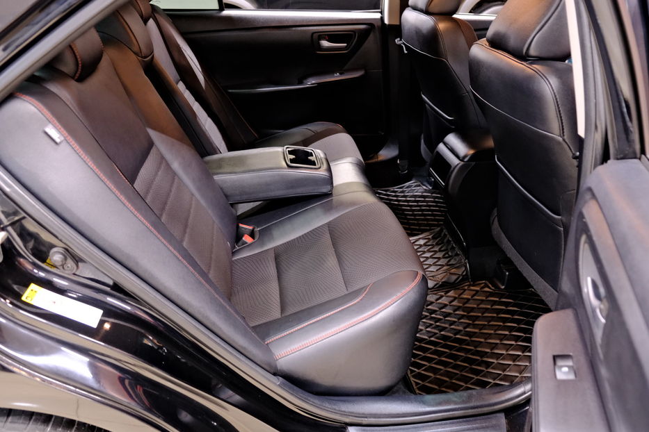 Продам Toyota Camry 2016 года в Одессе