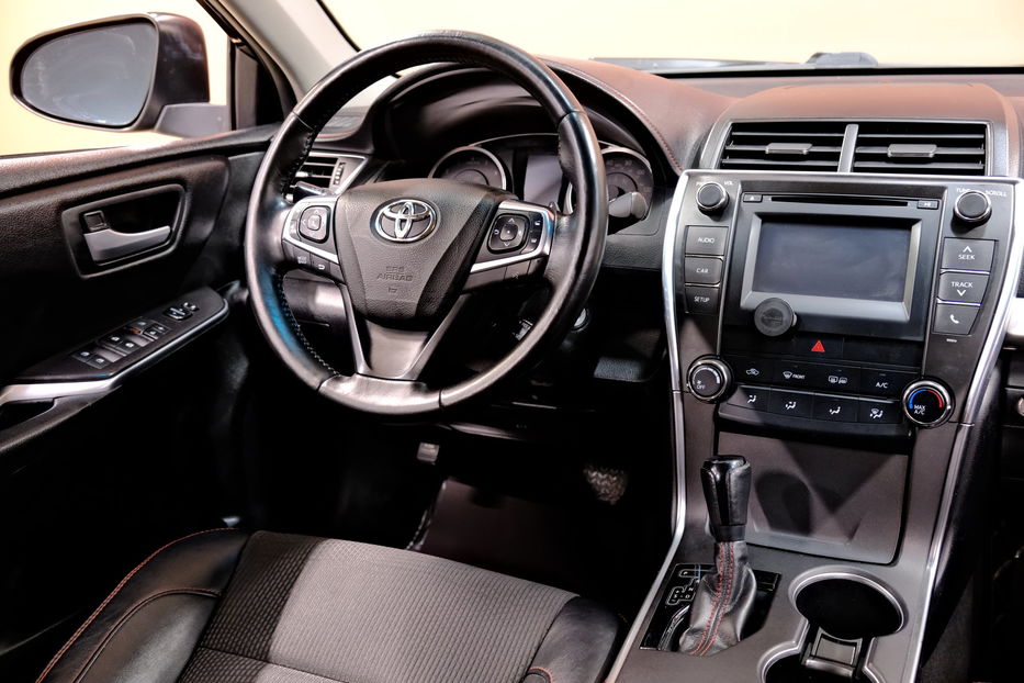 Продам Toyota Camry 2016 года в Одессе