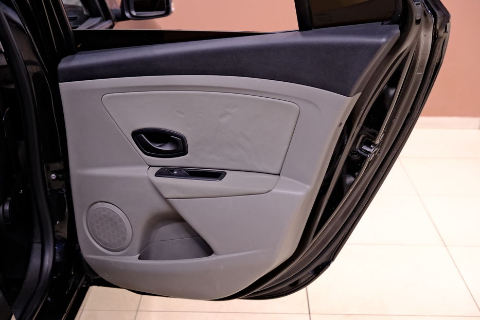 Продам Renault Megane 2011 года в Одессе