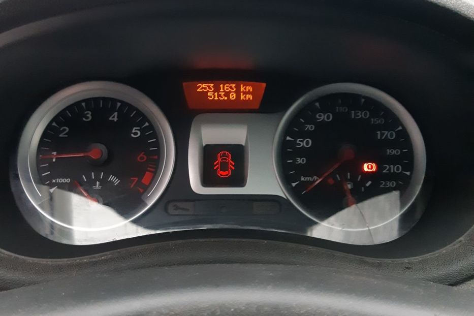 Продам Renault Clio 1.2 бенз,4-ох циліндр турбо 2011 года в Житомире