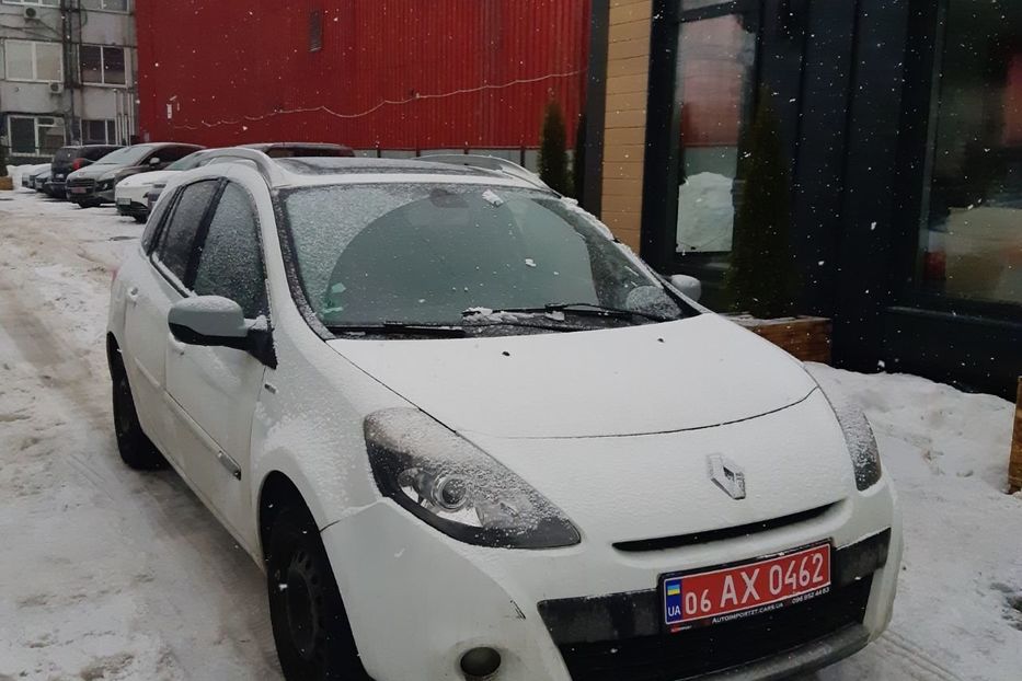 Продам Renault Clio 1.2 бенз,4-ох циліндр турбо 2011 года в Житомире