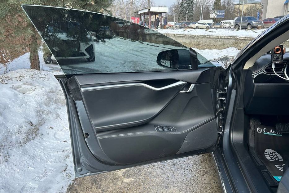 Продам Tesla Model S 85кВт 2014 года в Черновцах