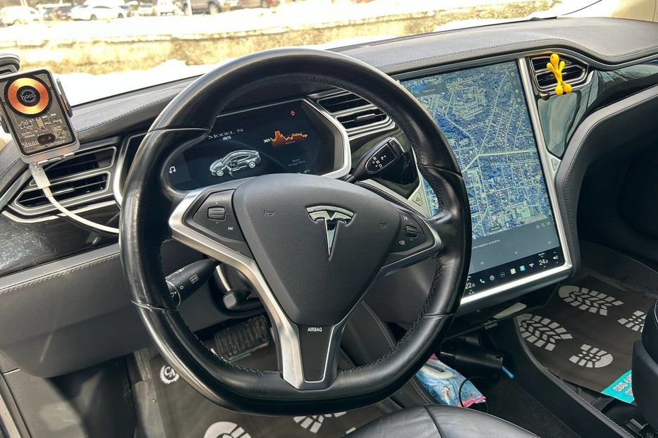 Продам Tesla Model S 85кВт 2014 года в Черновцах