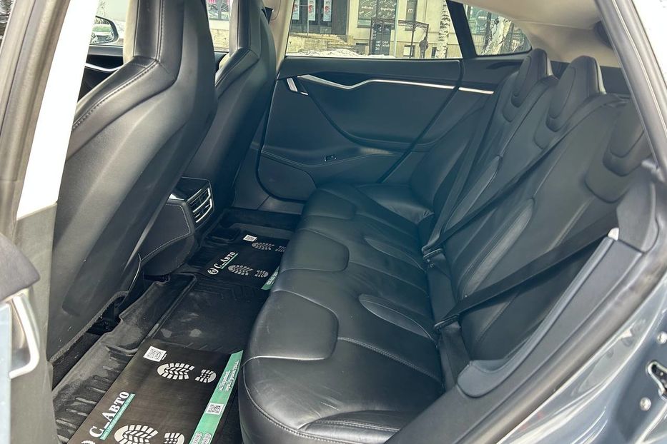Продам Tesla Model S 85кВт 2014 года в Черновцах