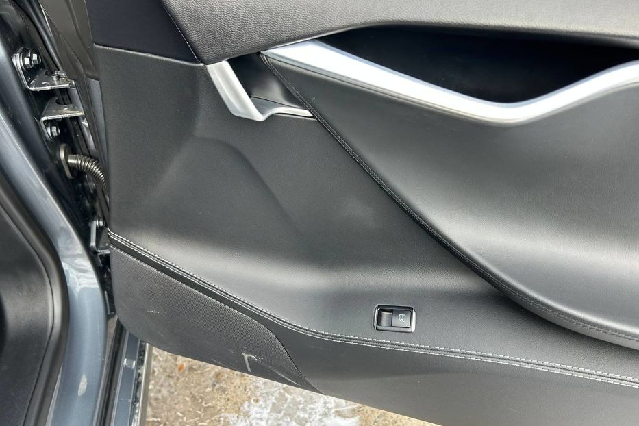 Продам Tesla Model S 85кВт 2014 года в Черновцах