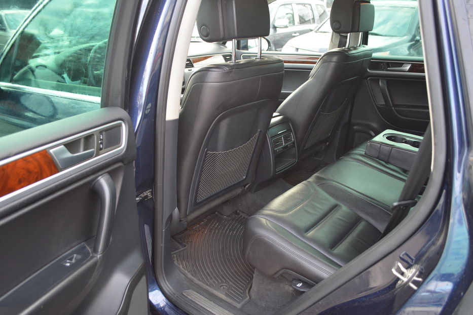 Продам Volkswagen Touareg 2014 года в Одессе