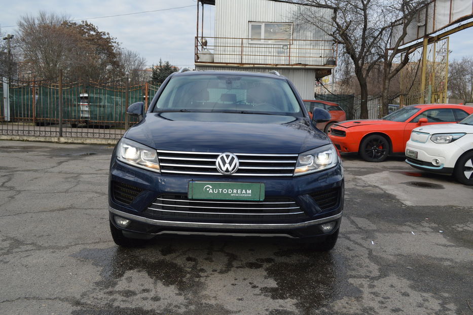 Продам Volkswagen Touareg 2014 года в Одессе