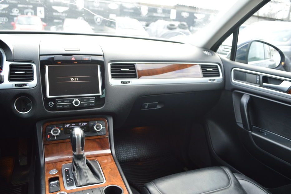 Продам Volkswagen Touareg 2014 года в Одессе