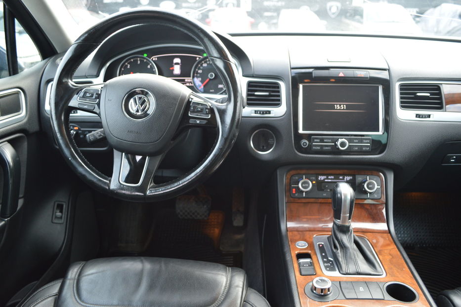 Продам Volkswagen Touareg 2014 года в Одессе