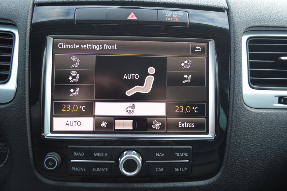 Продам Volkswagen Touareg 2014 года в Одессе