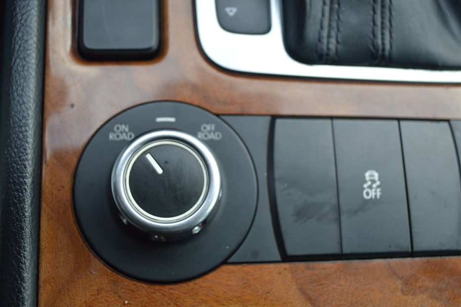 Продам Volkswagen Touareg 2014 года в Одессе