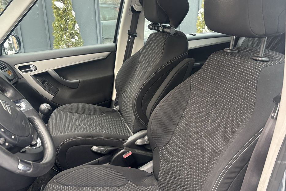 Продам Citroen Grand C4 Picasso 2010 года в Житомире