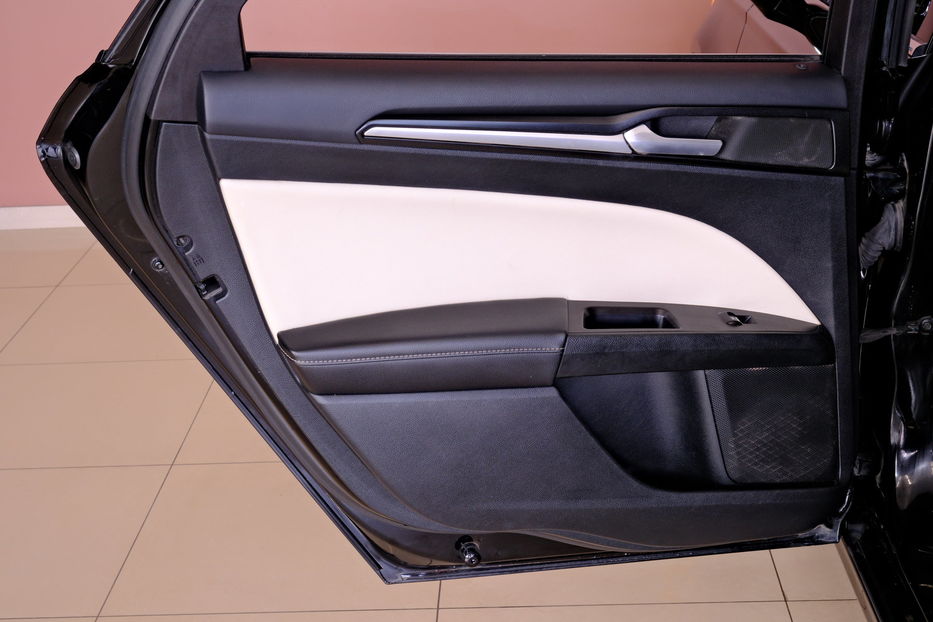 Продам Ford Fusion Titanium 2017 года в Одессе