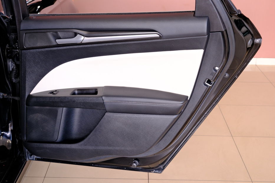 Продам Ford Fusion Titanium 2017 года в Одессе