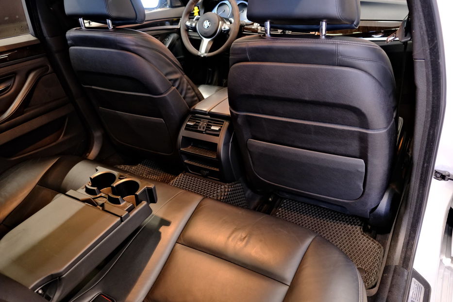 Продам BMW 535 535i 2015 года в Одессе