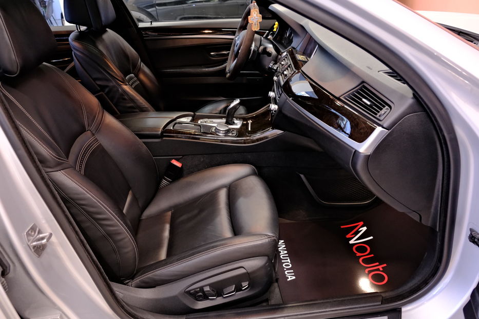 Продам BMW 535 535i 2015 года в Одессе