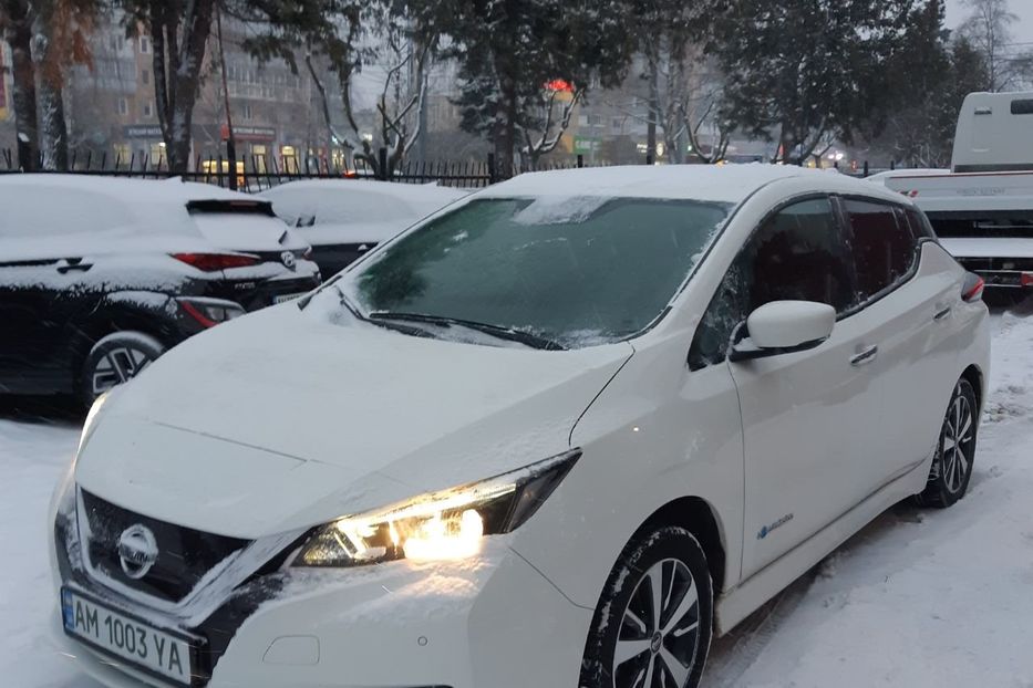 Продам Nissan Leaf 2018 года в Житомире