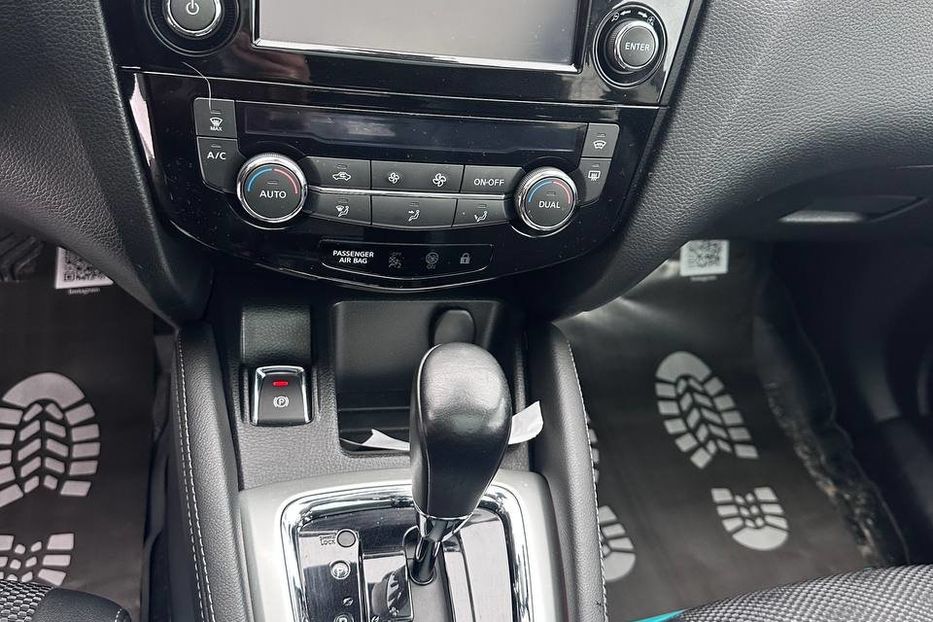 Продам Nissan Qashqai 2015 года в Черновцах