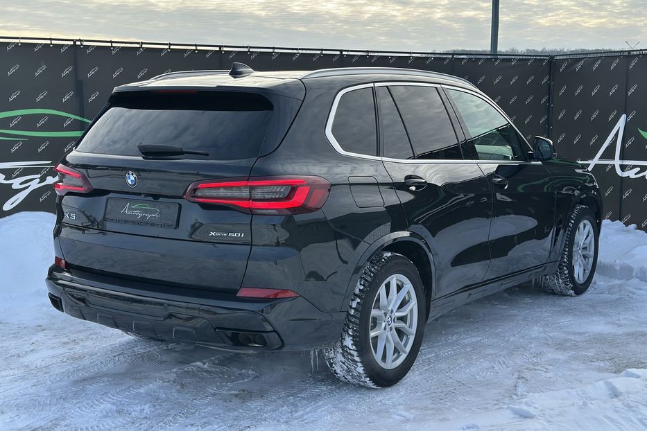 Продам BMW X5 X-Line Xdrive50i 2020 года в Киеве