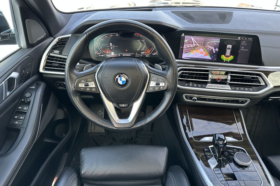 Продам BMW X5 X-Line Xdrive50i 2020 года в Киеве