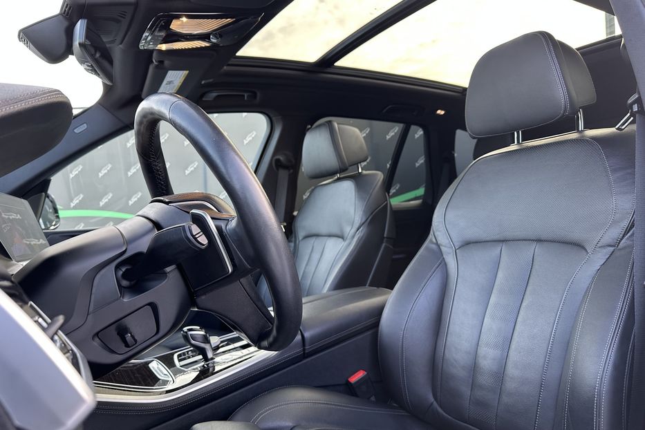 Продам BMW X5 X-Line Xdrive50i 2020 года в Киеве