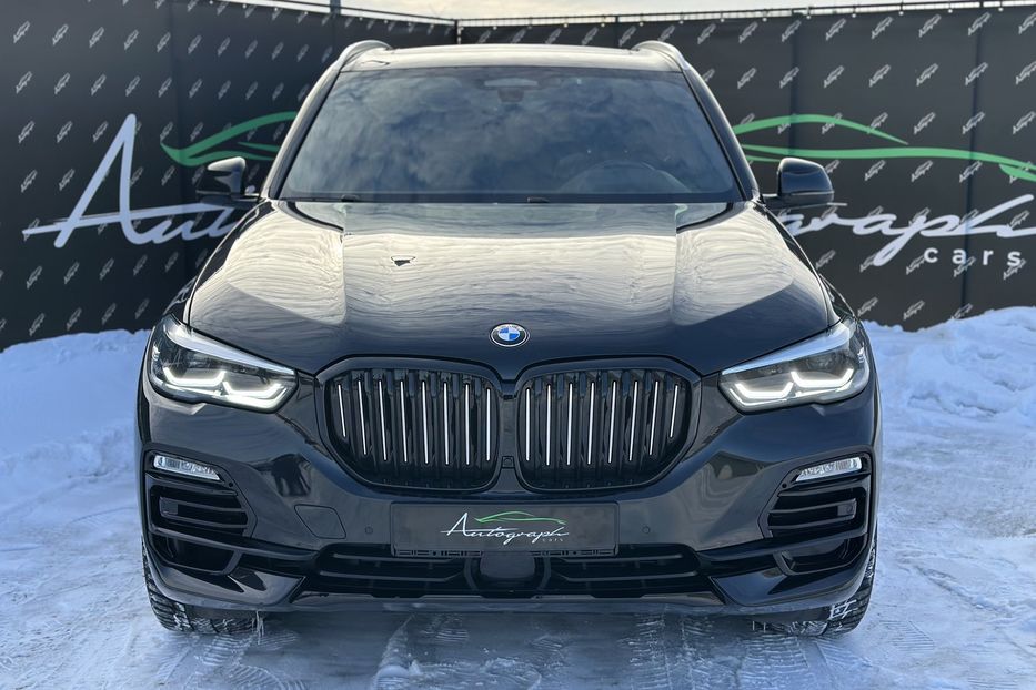 Продам BMW X5 X-Line Xdrive50i 2020 года в Киеве