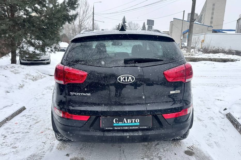 Продам Kia Sportage 2015 года в Черновцах