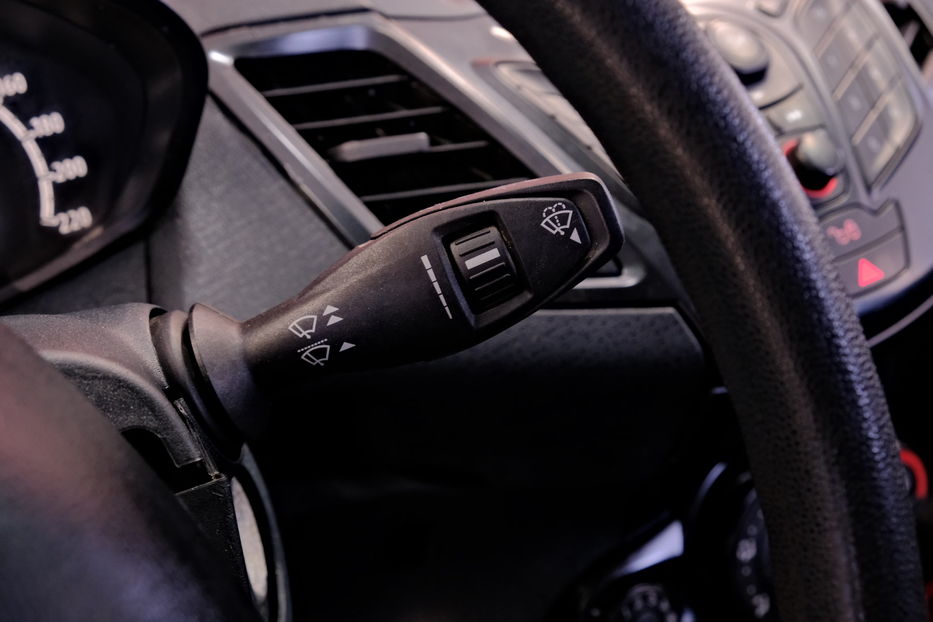 Продам Ford Fiesta 2012 года в Одессе