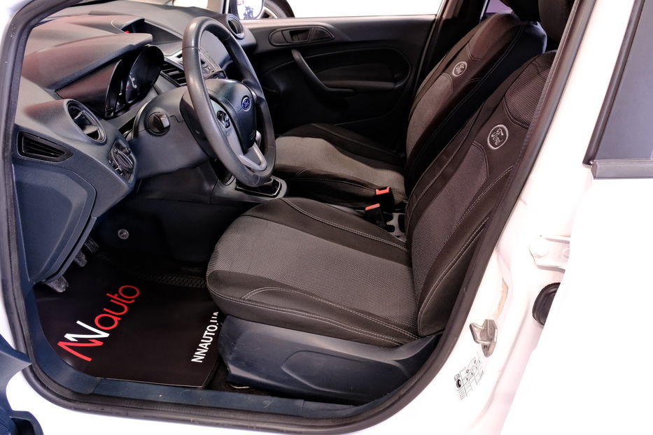 Продам Ford Fiesta 2012 года в Одессе