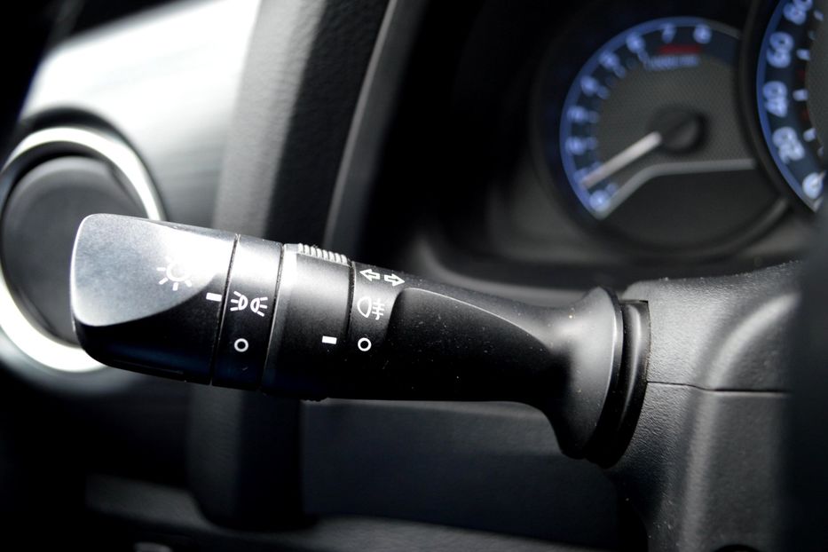 Продам Toyota Auris 2013 года в Одессе