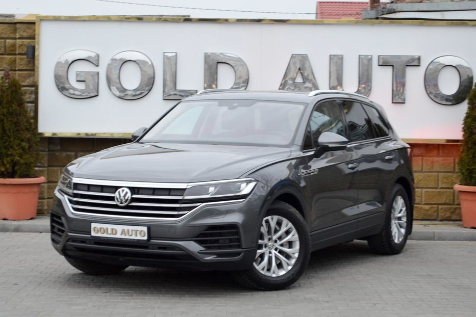 Продам Volkswagen Touareg 2019 года в Одессе