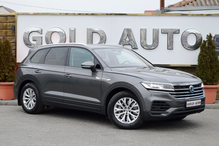 Продам Volkswagen Touareg 2019 года в Одессе