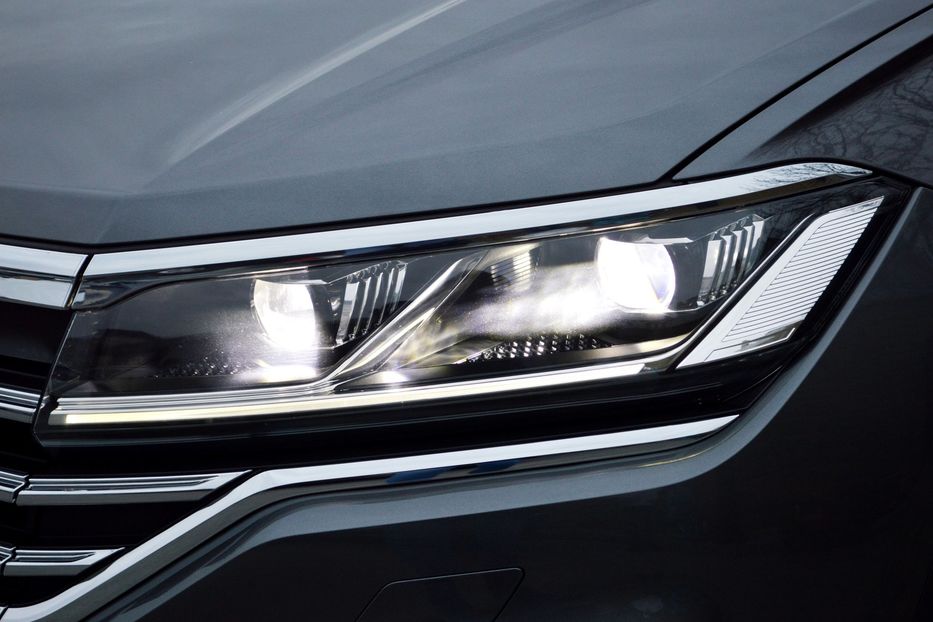 Продам Volkswagen Touareg 2019 года в Одессе