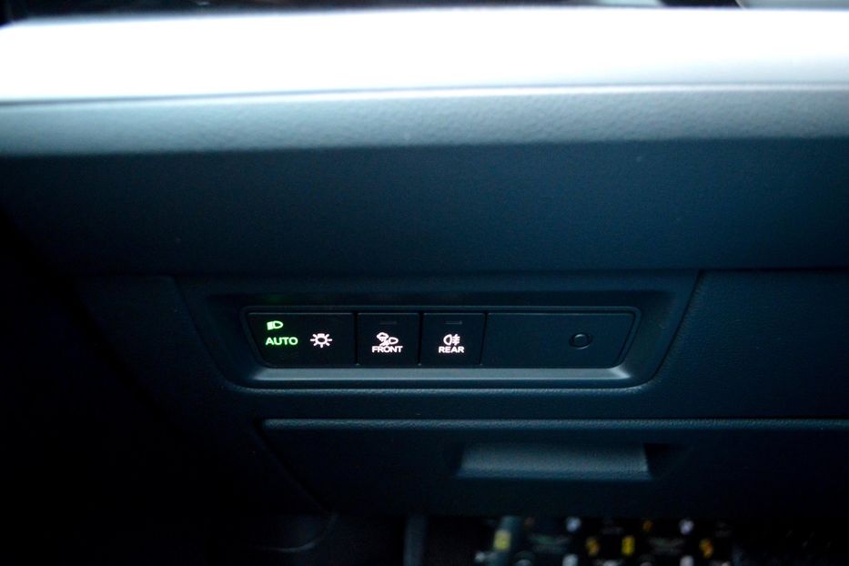 Продам Volkswagen Touareg 2019 года в Одессе