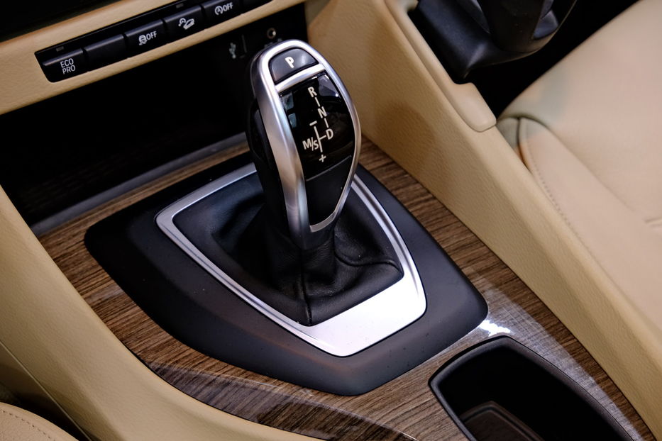 Продам BMW X1 2014 года в Одессе