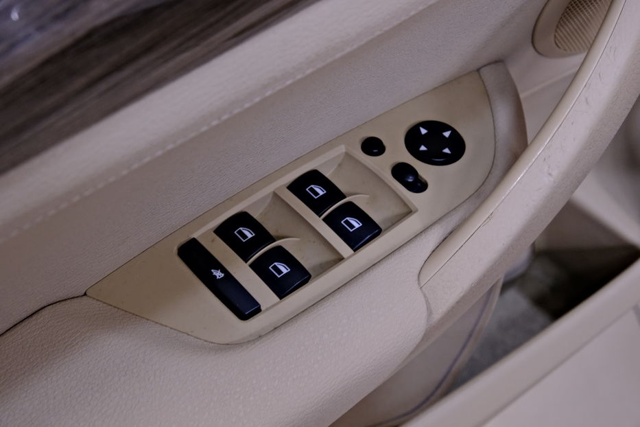 Продам BMW X1 2014 года в Одессе