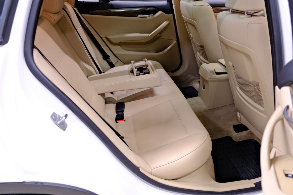 Продам BMW X1 2014 года в Одессе