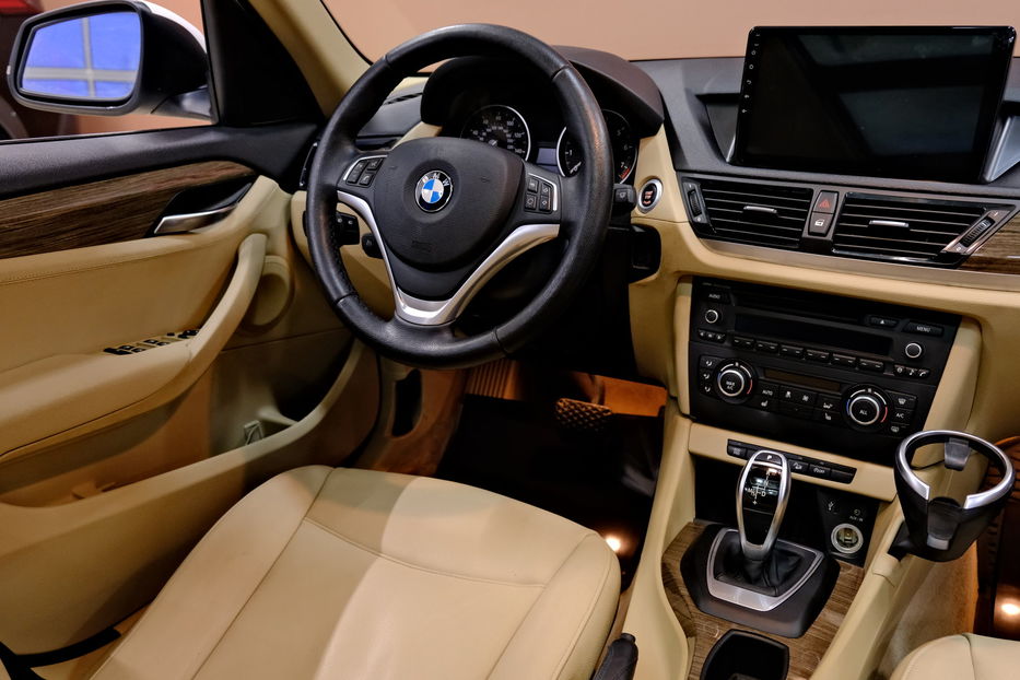 Продам BMW X1 2014 года в Одессе