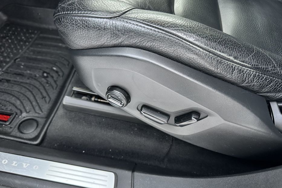 Продам Volvo XC90 2018 года в Луцке