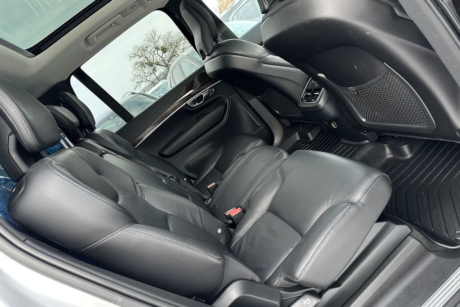 Продам Volvo XC90 2018 года в Луцке