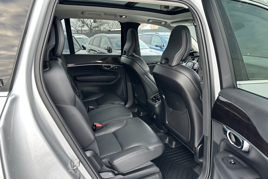 Продам Volvo XC90 2018 года в Луцке
