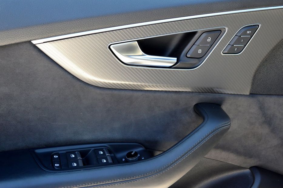 Продам Audi RS Q8 Exclusive 2021 года в Одессе