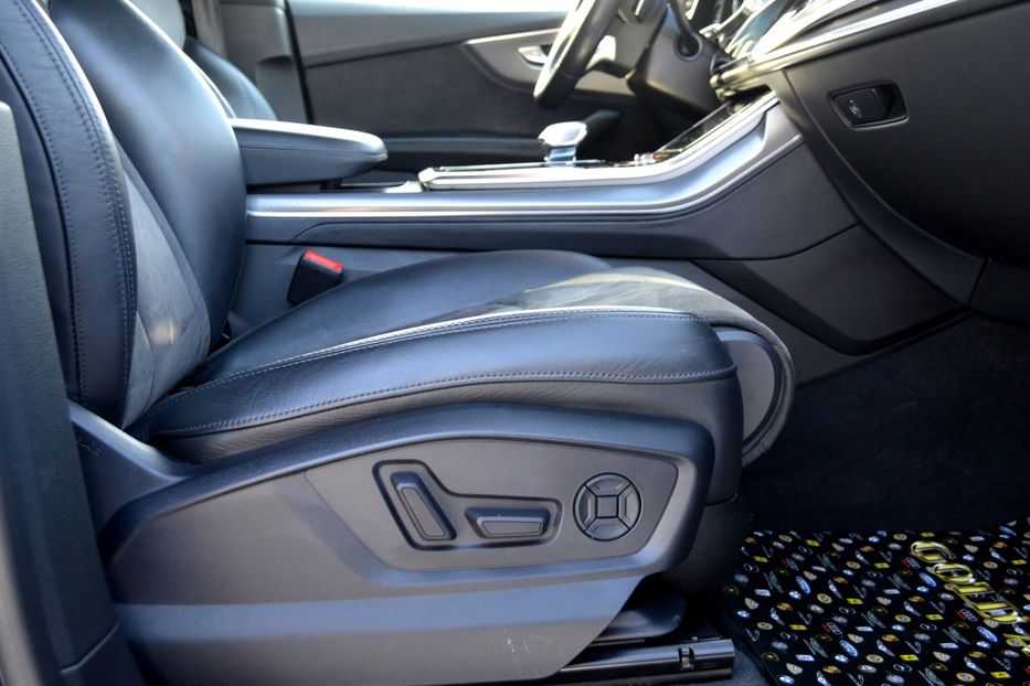 Продам Audi RS Q8 Exclusive 2021 года в Одессе