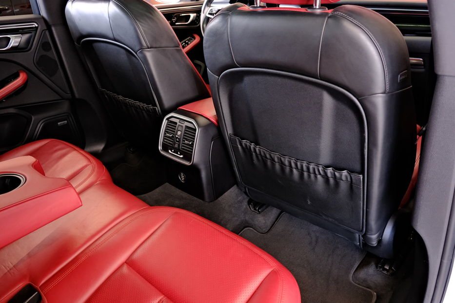 Продам Porsche Macan 2017 года в Одессе