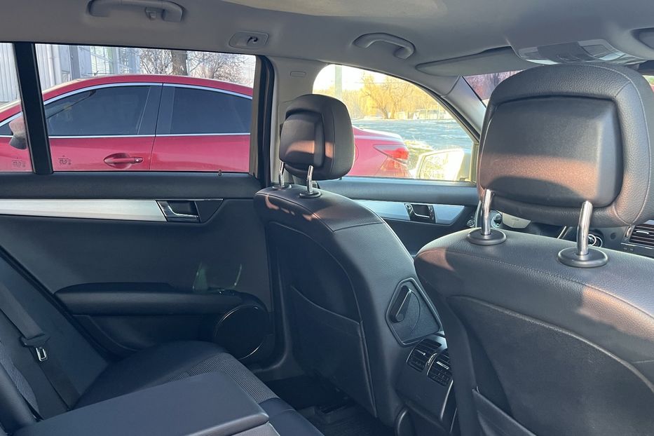 Продам Mercedes-Benz C-Class С180 Kompressor 2009 года в Николаеве