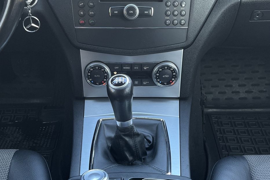 Продам Mercedes-Benz C-Class С180 Kompressor 2009 года в Николаеве